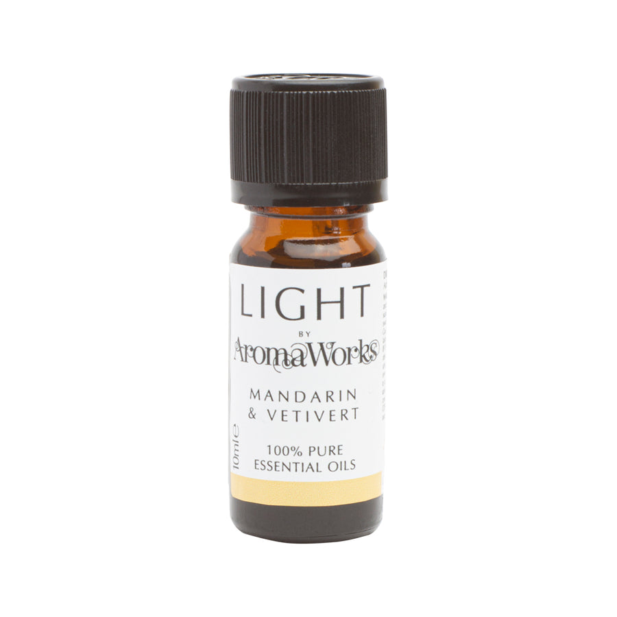 Light Essential Oil Blend Mandarin and Vetivert